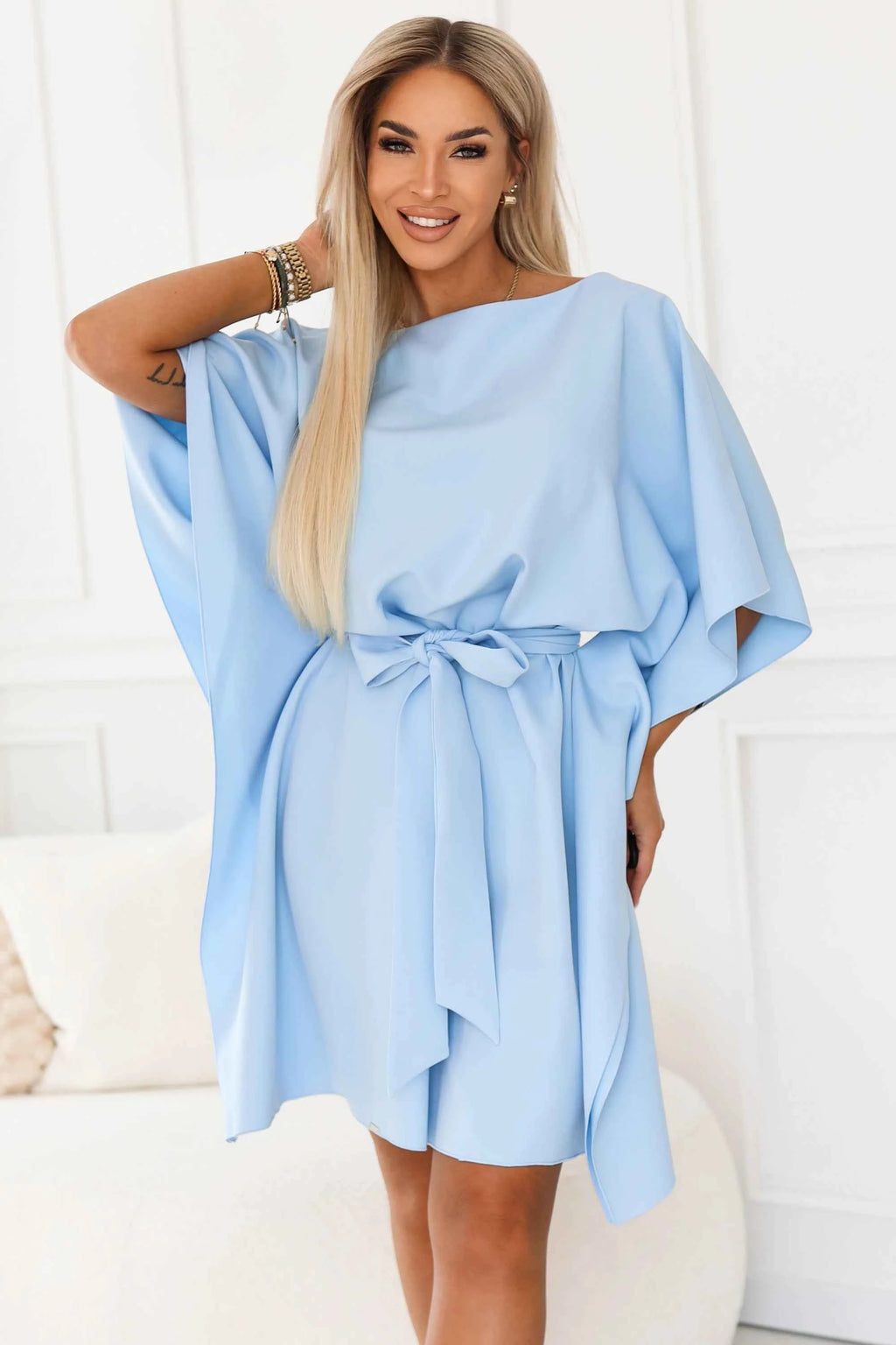 287-43 SOFIA Rochie tip fluture cu centură legată la talie - albastru deschis