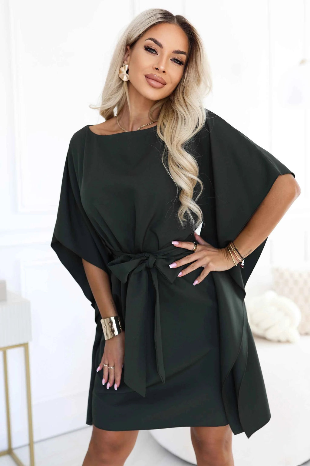 287-46 SOFIA Rochie feminină tip fluture, cu șnur în talie - kaki închis