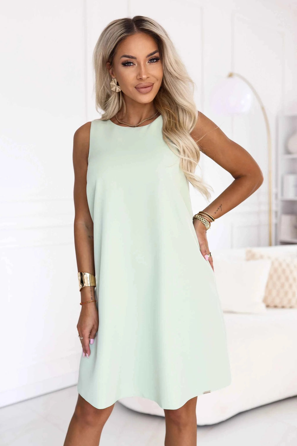 296-18 VICTORIA Rochie evazată fără mâneci, cu curea - verde fistic