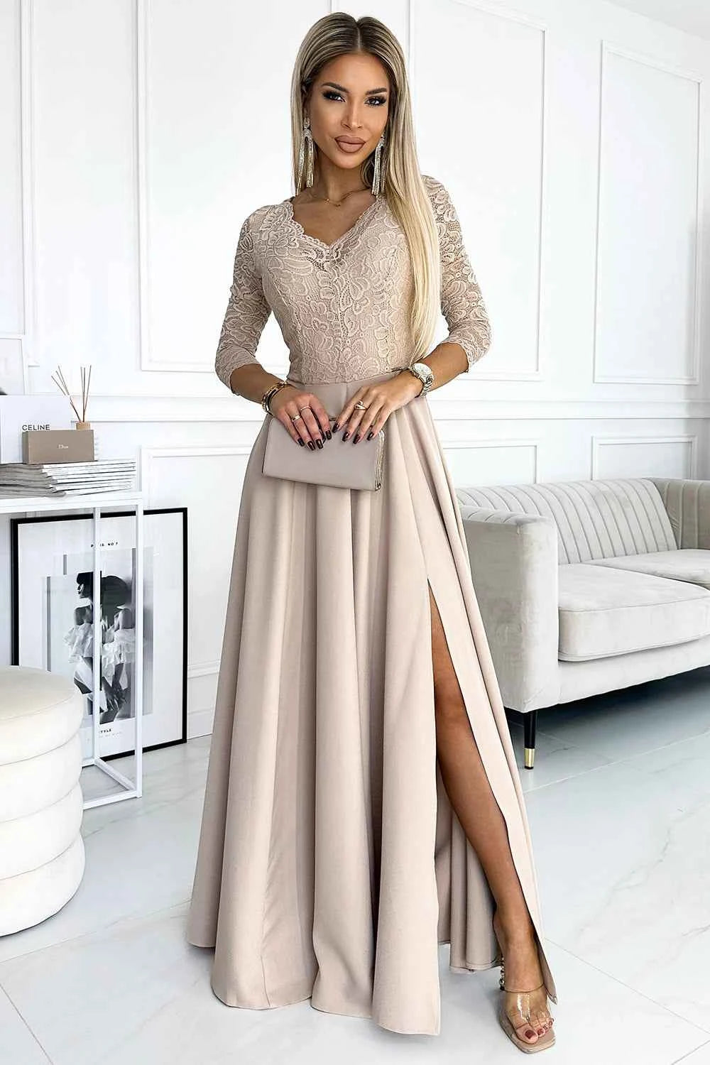 309-10 AMBER rochie lungă elegantă din dantelă cu decolteu și slit pe picior - BEJ