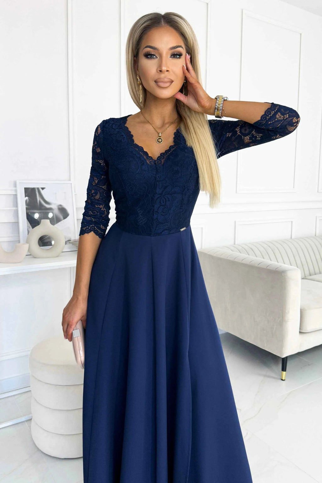 309-6 AMBER rochie lungă elegantă din dantelă cu decolteu - MARINARă