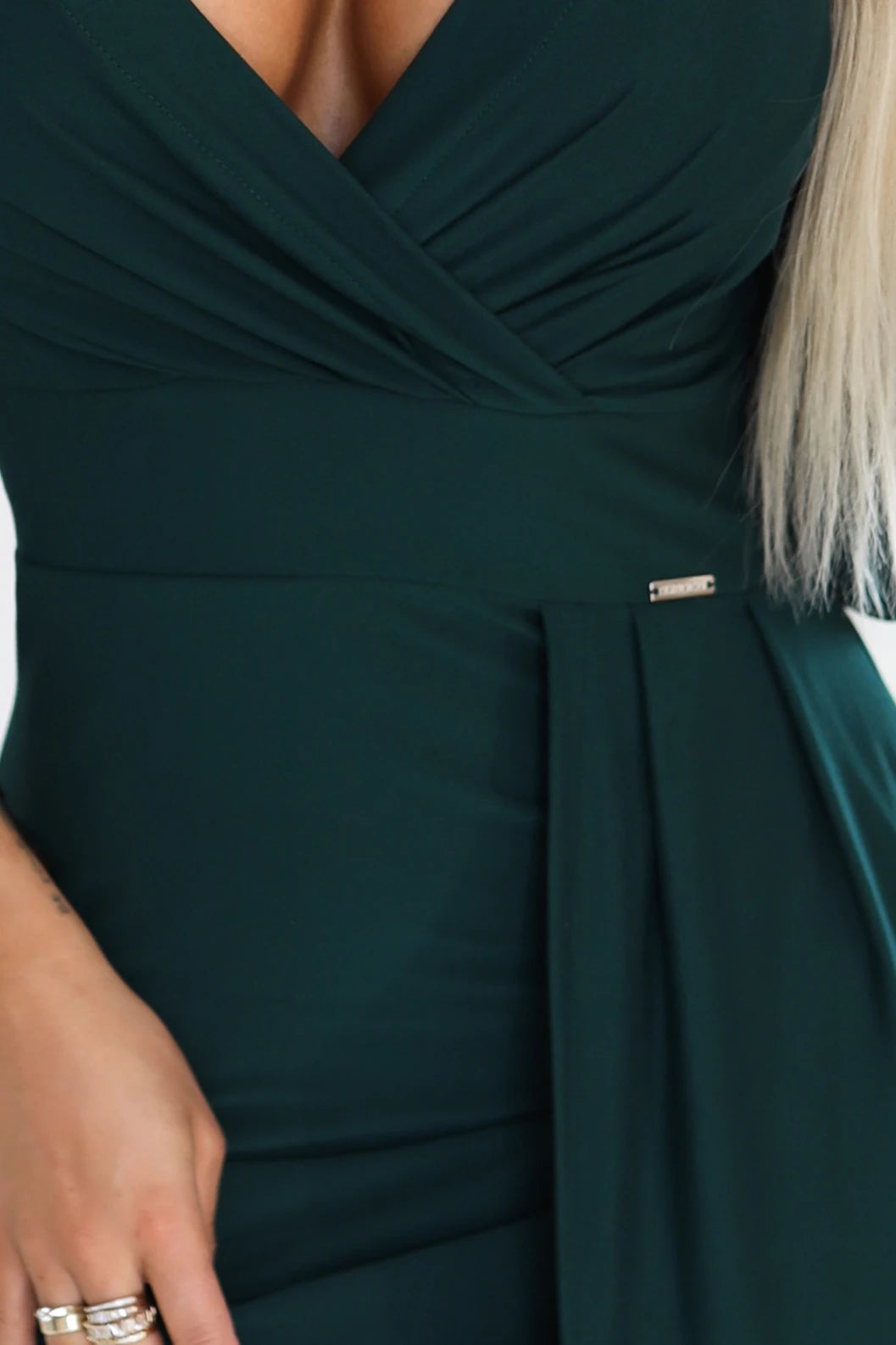 404-15 Rochie lungă elegantă cu decolteu plic și crestătură - verde sticla