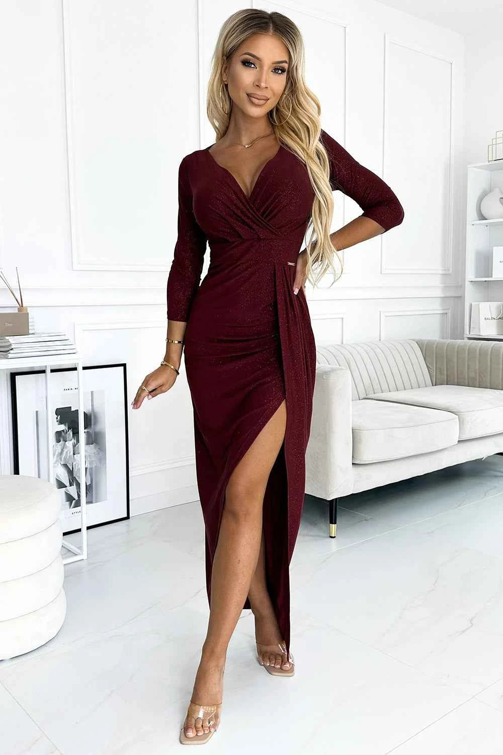 404-5 Rochie lungă strălucitoare cu decolteu și slit pe picior - VISINIU cu sclipici
