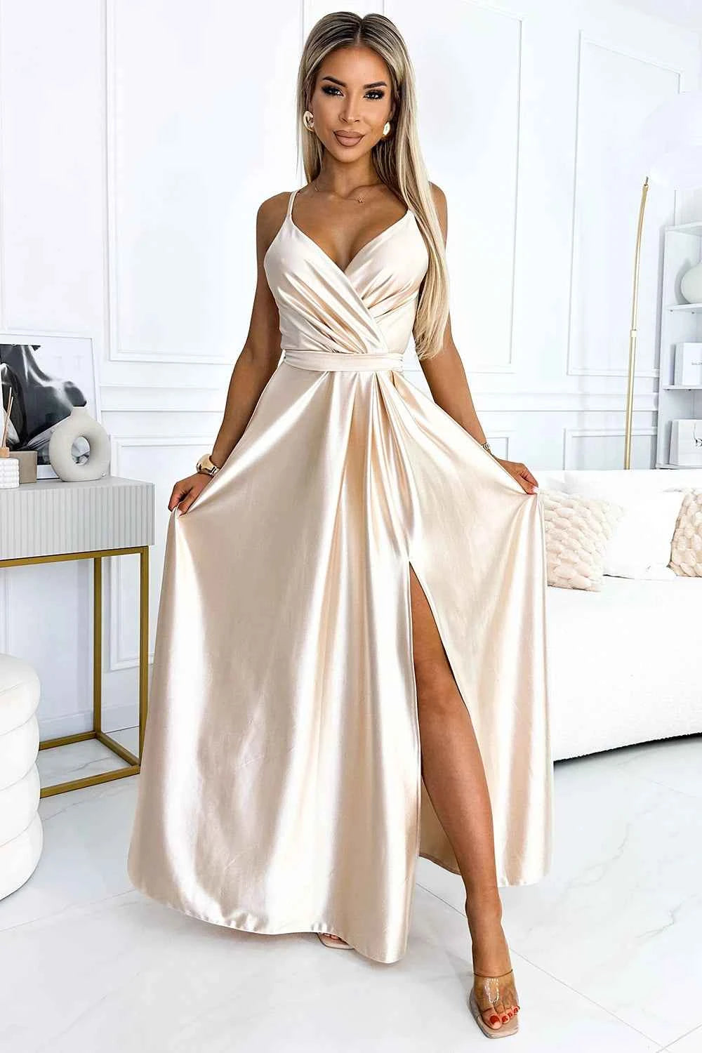 512-3 JULIET rochie lungă elegantă de satin cu decolteu și slit pe picior - BEJ