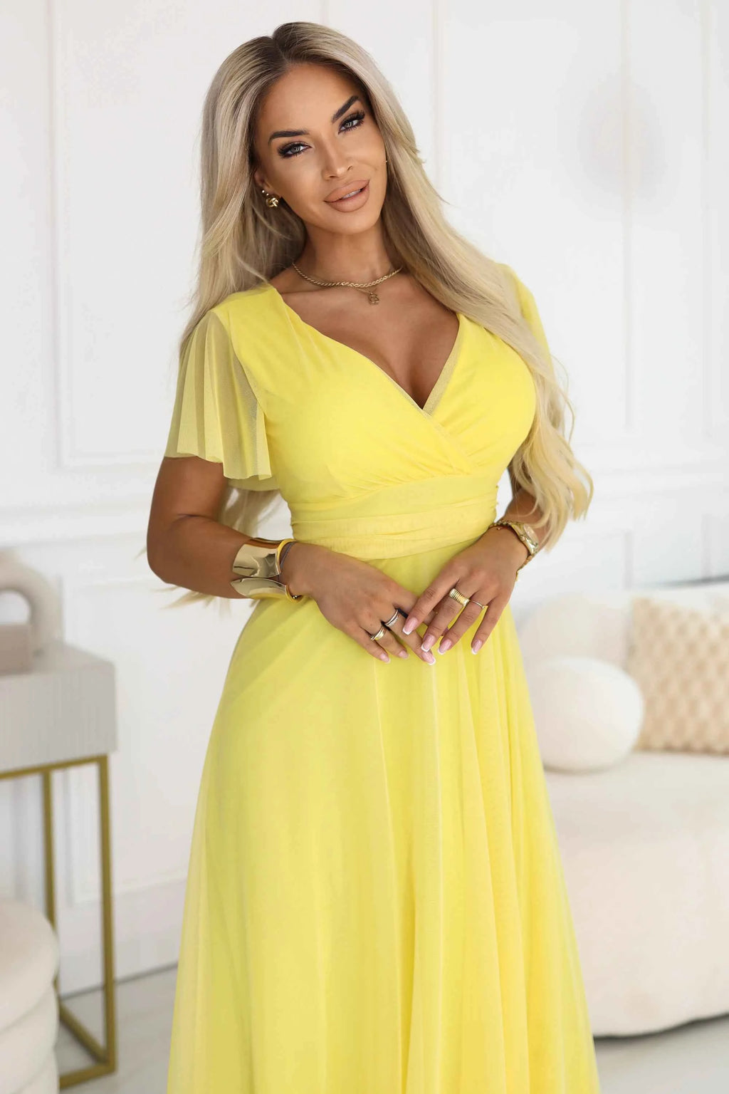 562-8 NASTIA Rochie lungă cu decolteu, nod și mâneci scurte - limoncello cu lămâie