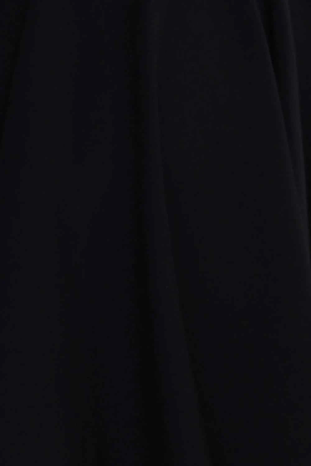 575-1 O rochie unica cu spatele mai lung - neagra