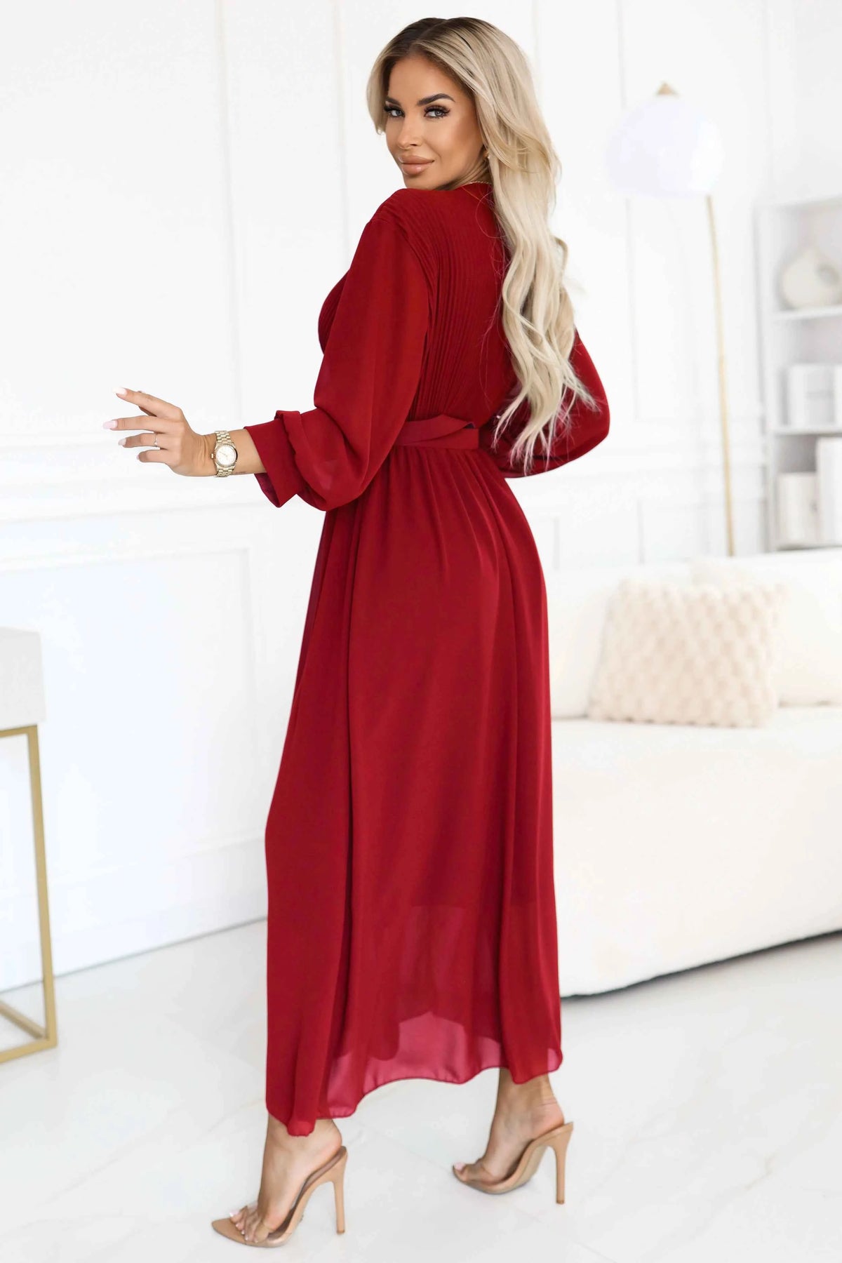 639-1 Rochie maxi elegantă, plisată, cu curea și decolteu înfășurat - vișiniu