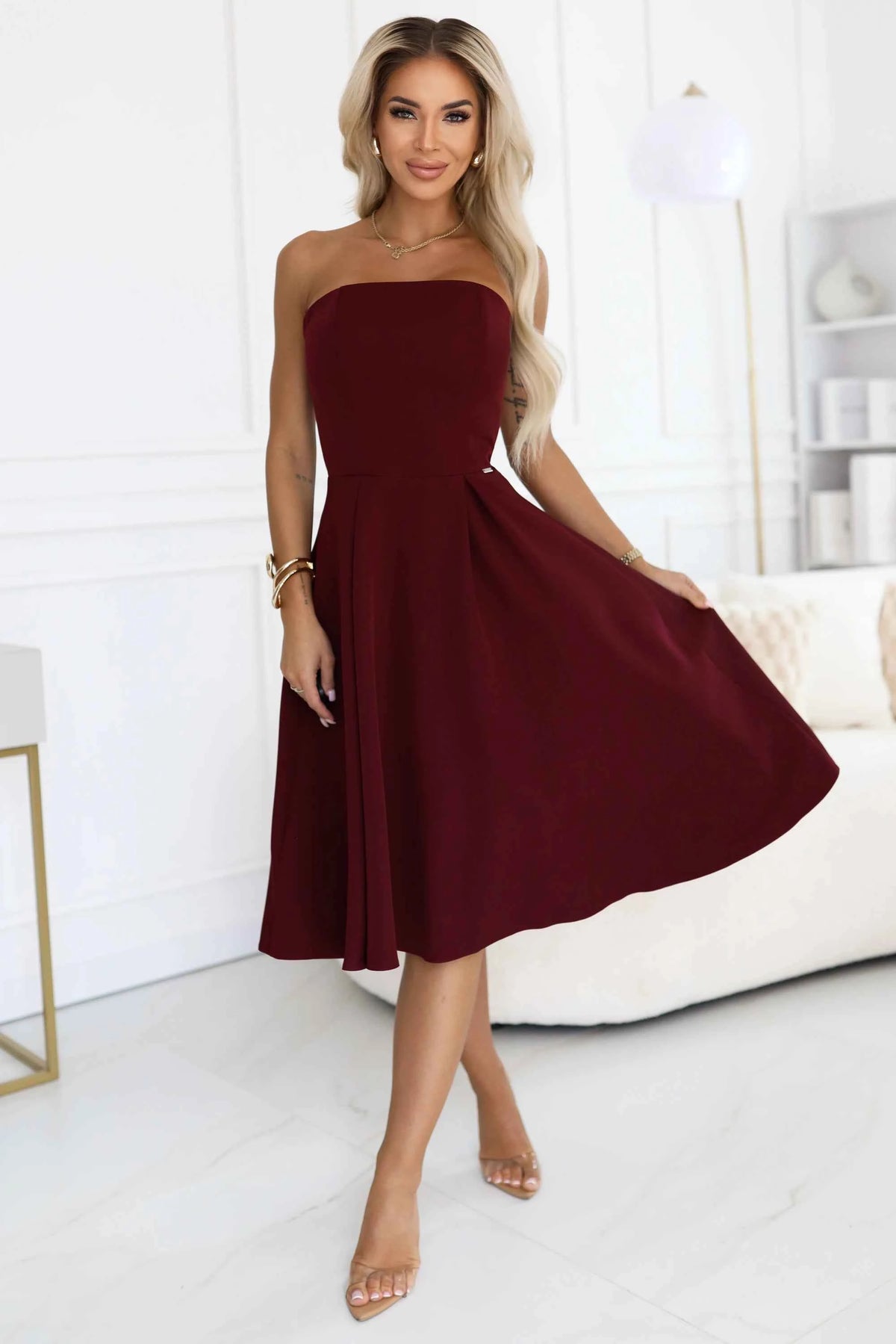 641-1 VIVIENNE Rochie midi evazată cu corset pentru ocazii speciale - vișinie