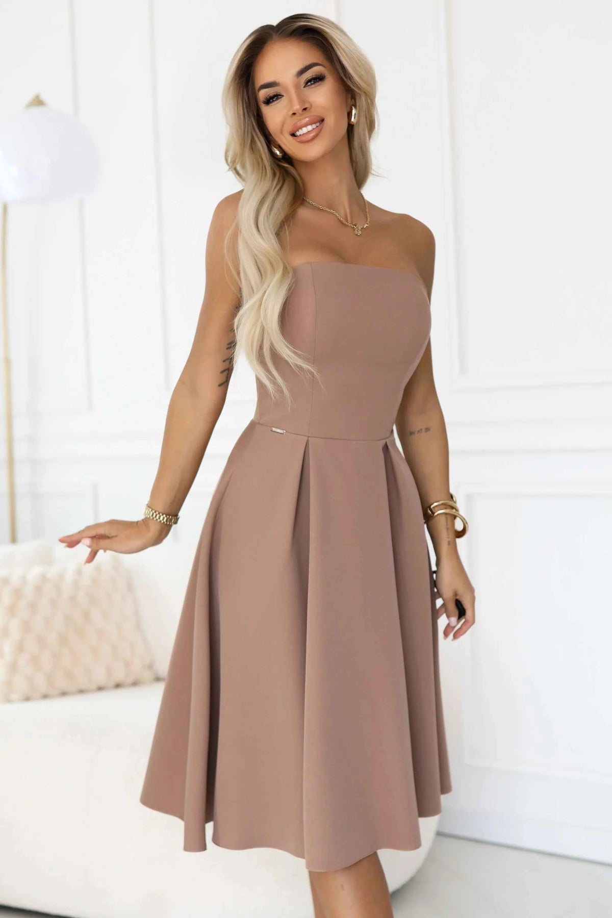 641-2 VIVIENNE Rochie midi evazată cu corset pentru ocazii speciale - bej