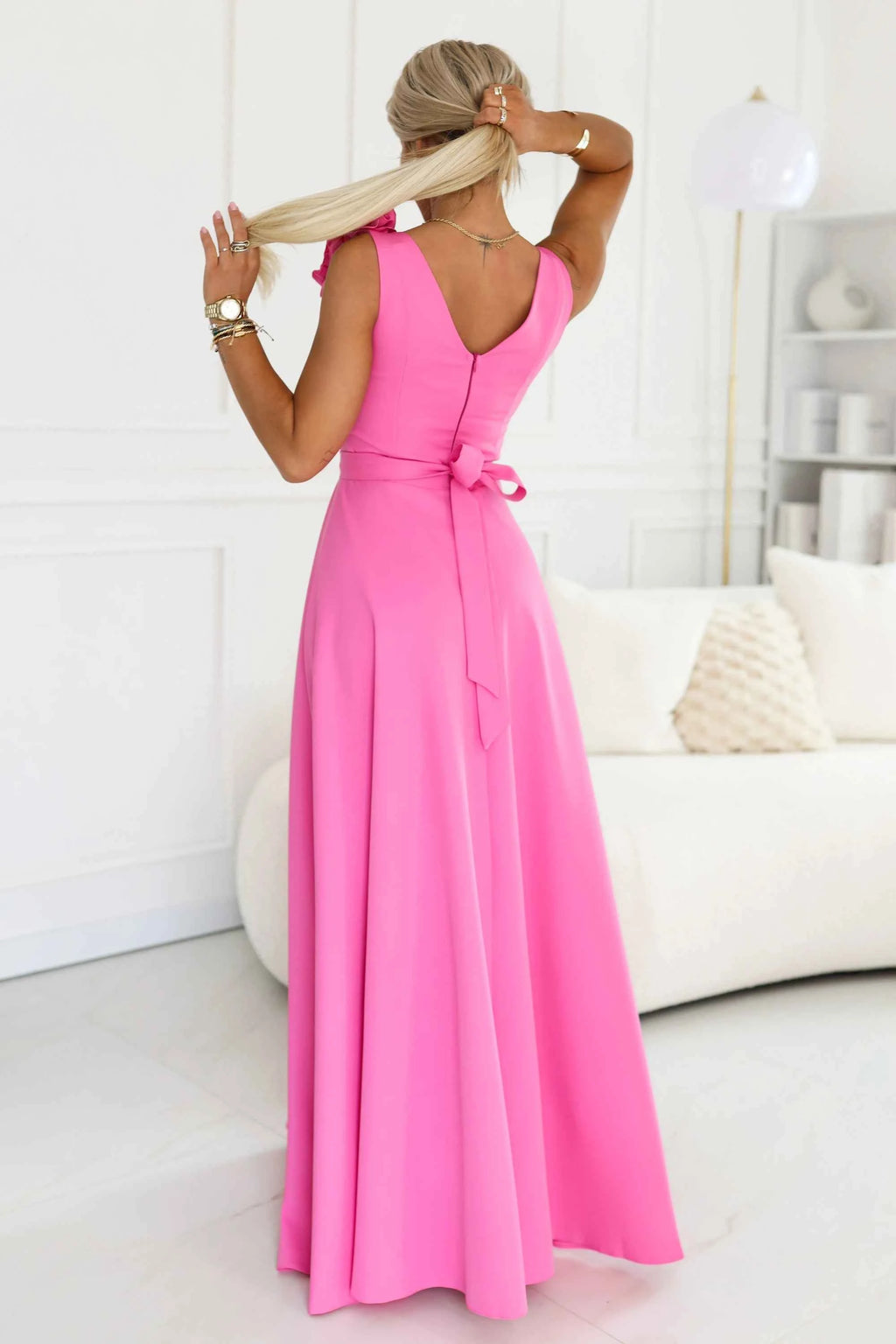 643-6 Rochie maxi de seară elegantă cu crestătură și trandafiri - roz bomboană