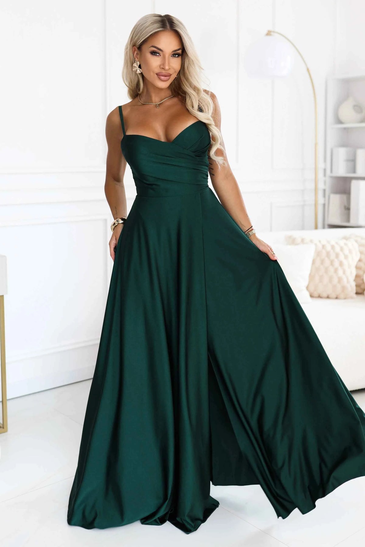 646-6 Rochie de seară lungă cu bretele și șliț la picior - verde sticlă