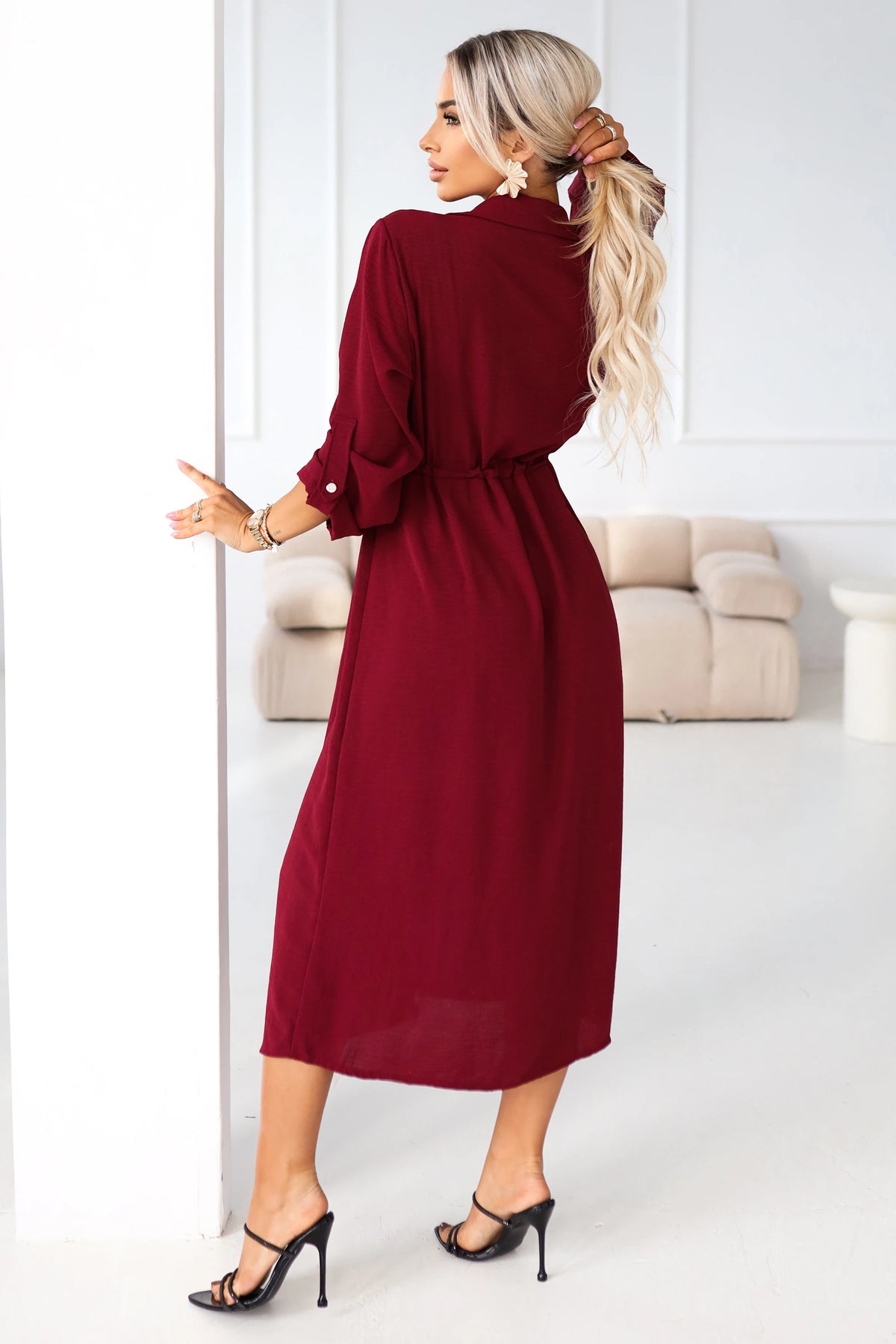 651-2 Rochie cămașă - rochie cămașă midi cu nasturi și curea - vișiniu