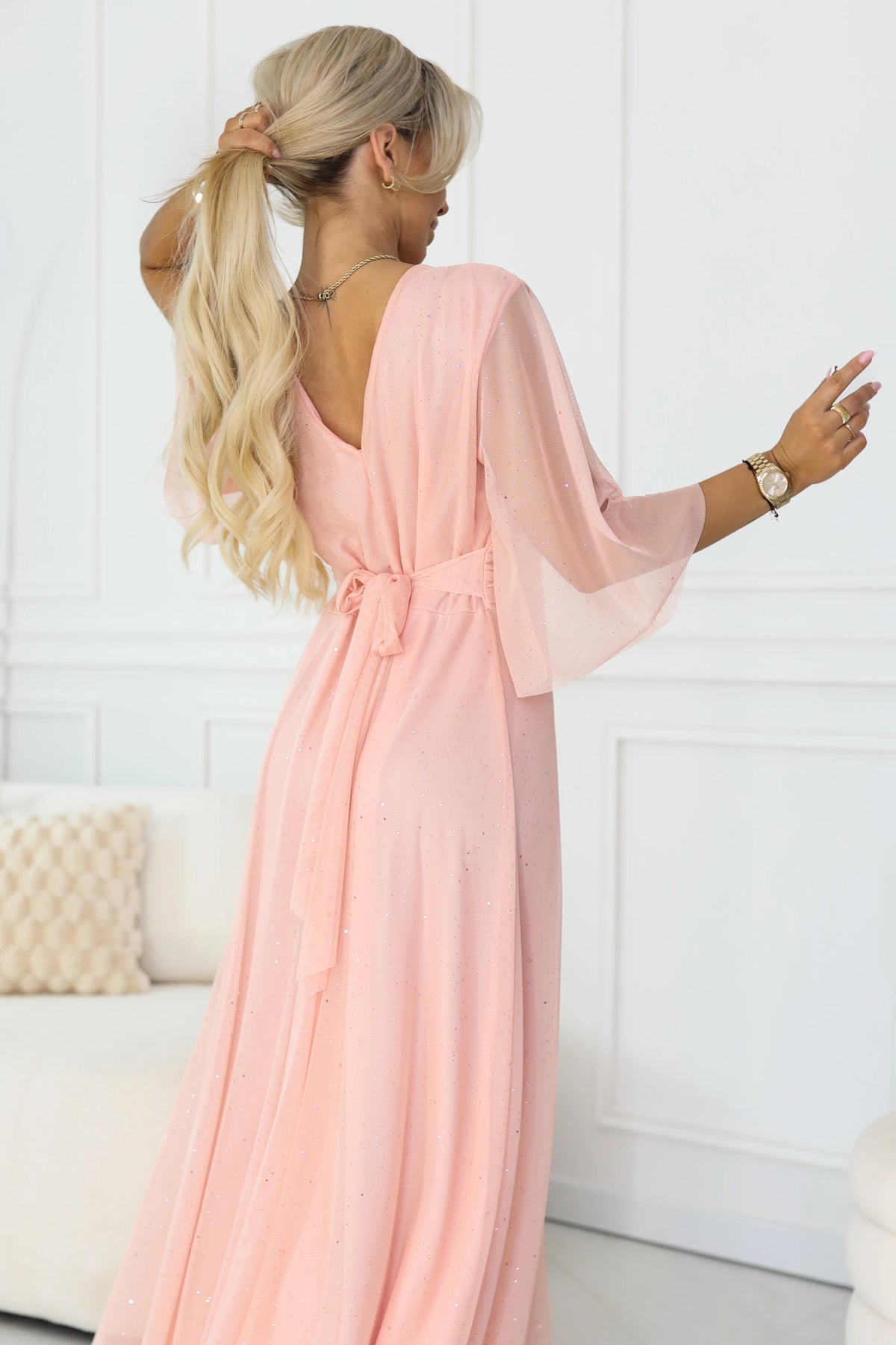 654-4 Rochie lungă strălucitoare plus size cu decolteu și mânecă transparentă - piersică