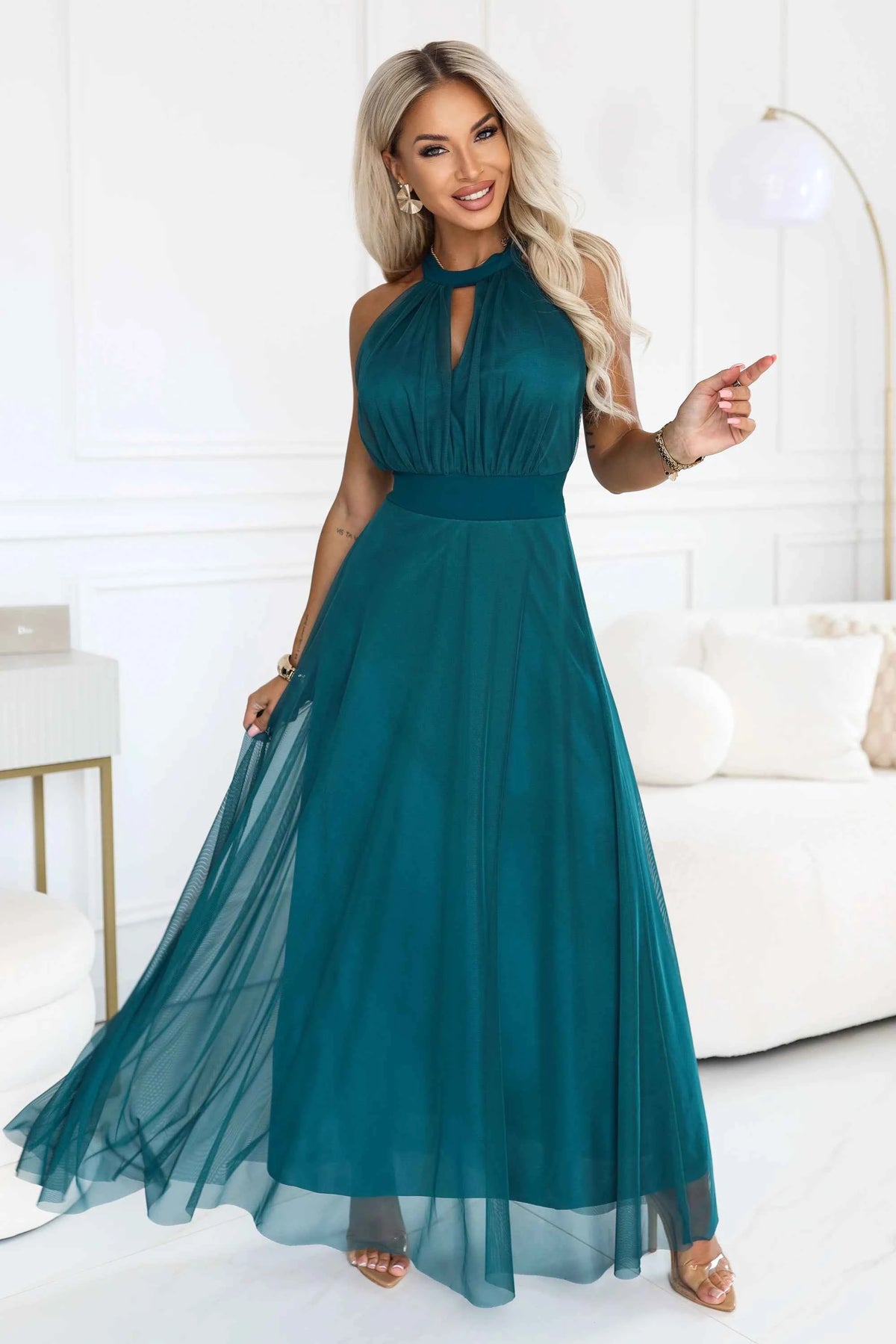 662-4 Rochie de seară maxi elegantă cu decolteu halter, tul și șnur în talie - verde