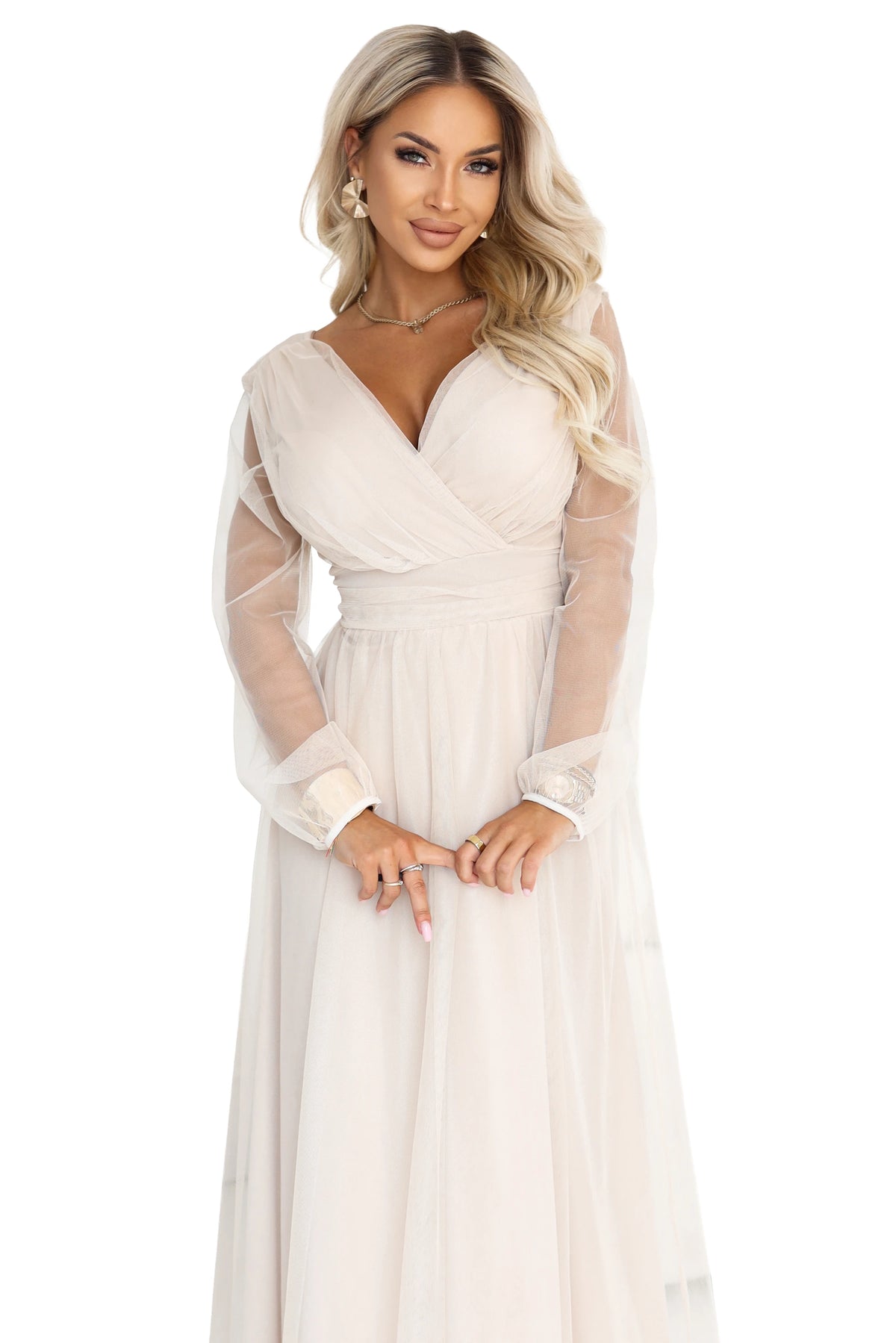 664-6 Rochie maxi lungă cu mâneci din tul și decolteu petrecut - bej