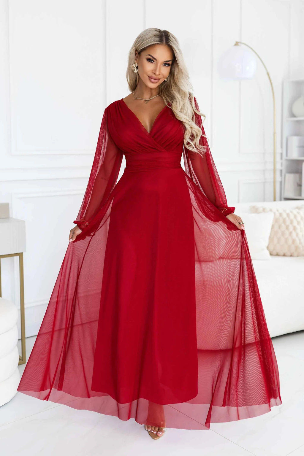 684-1 NERISSA Rochie maxi elegantă din tul, cu decolteu petrecut - bordo deschis