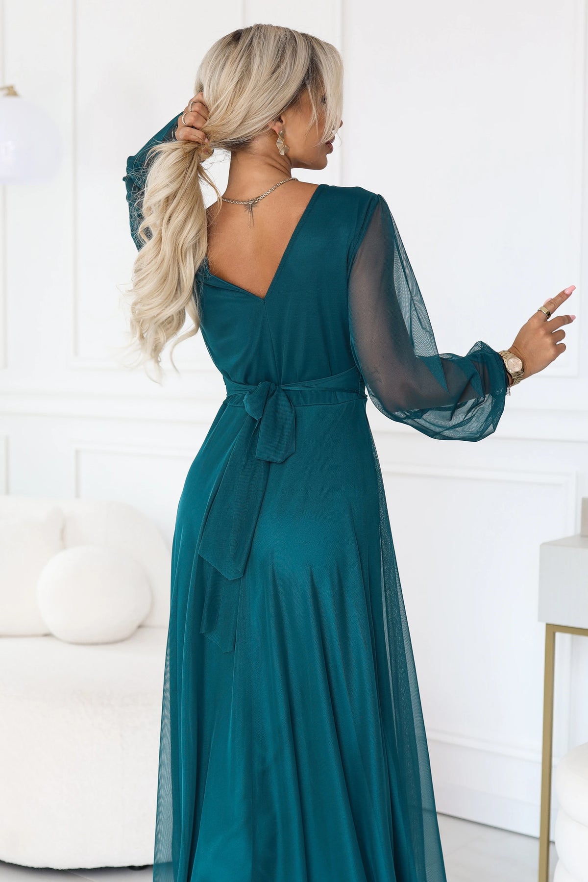 684-2 NERISSA Rochie maxi elegantă din tul, cu decolteu petrecut - verde mare