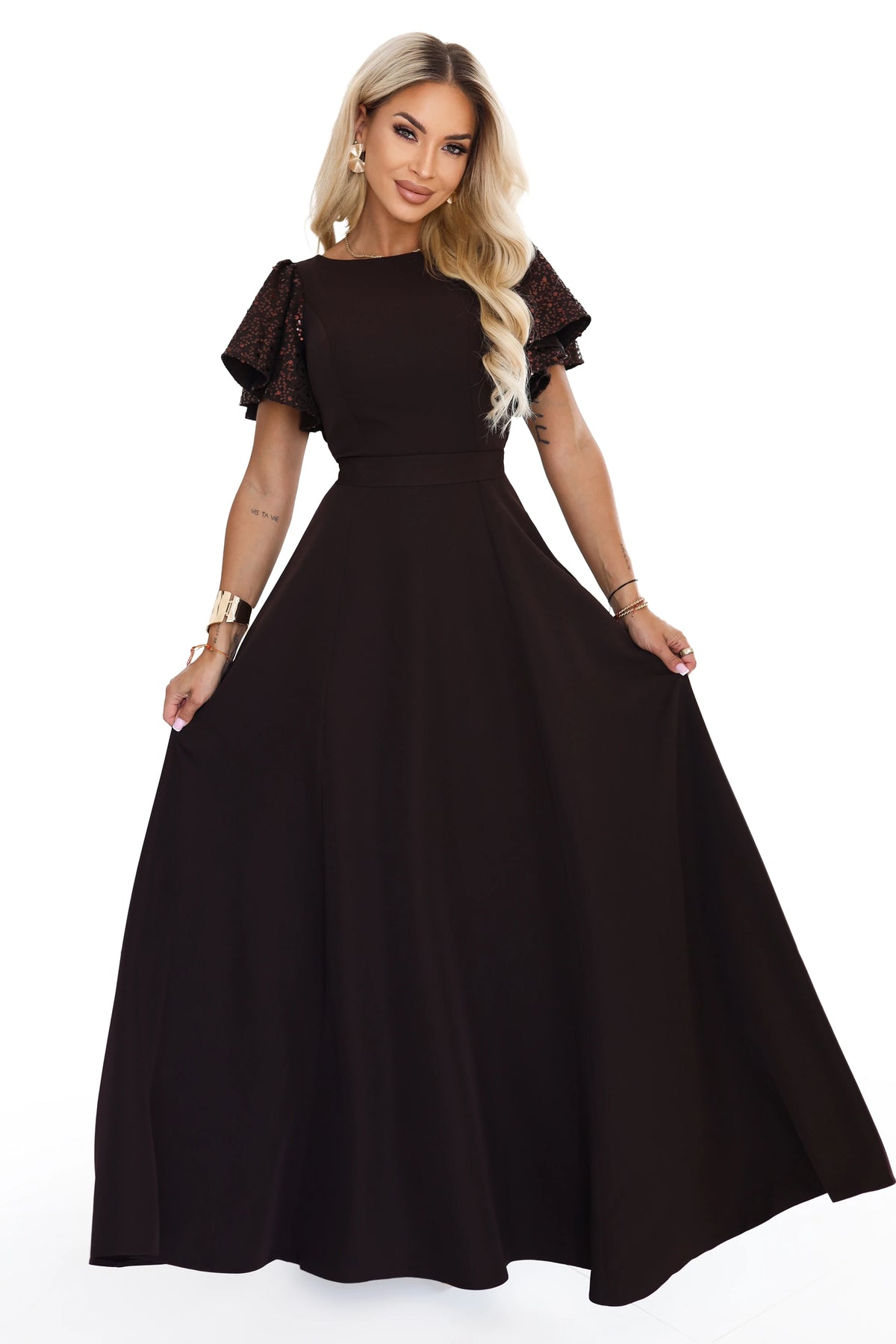694-2 MIRELLA Rochie maxi elegantă, evazată, cu mâneci cu paiete - maro ciocolatiu
