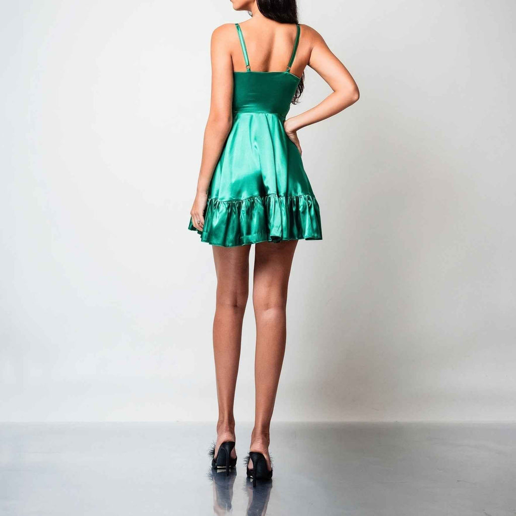 Rochie scurta din satin verde cu fusta clos si volan Valerie