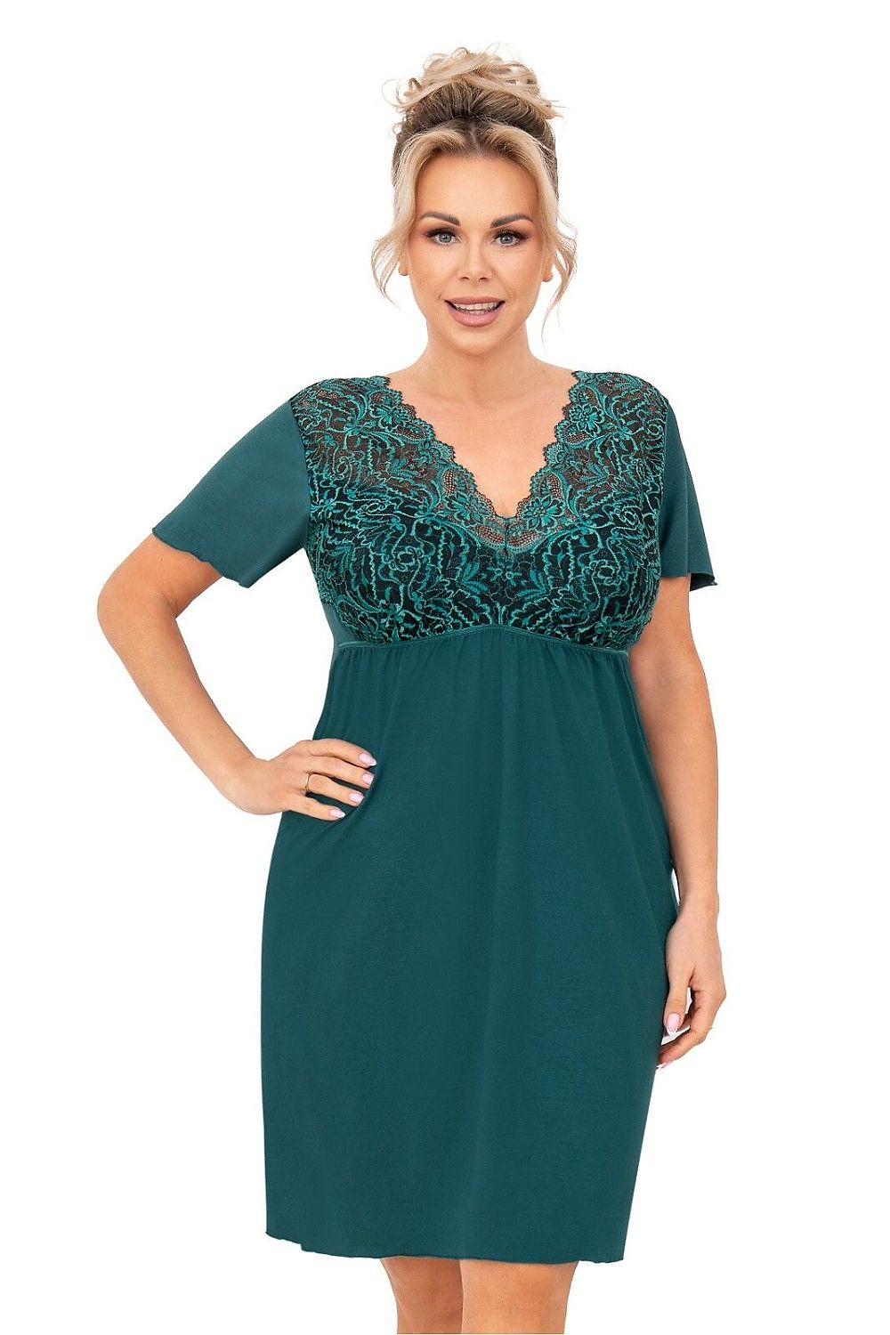  Plus Size Nightgown model 215551 Donna 