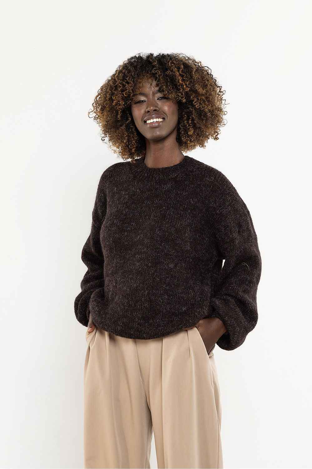 Jumper awama