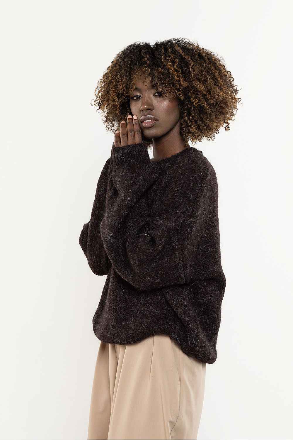 Jumper awama