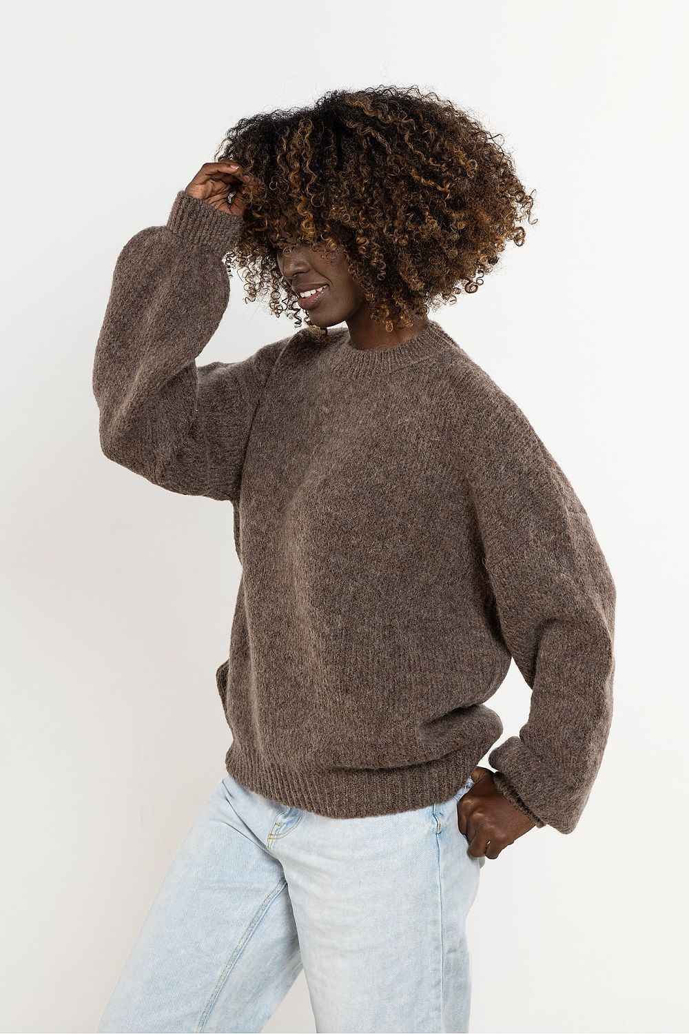 Jumper awama