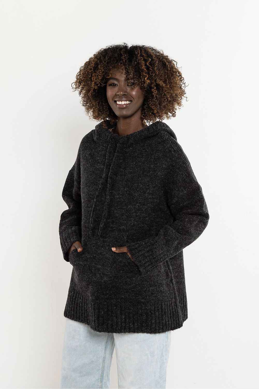 Jumper awama