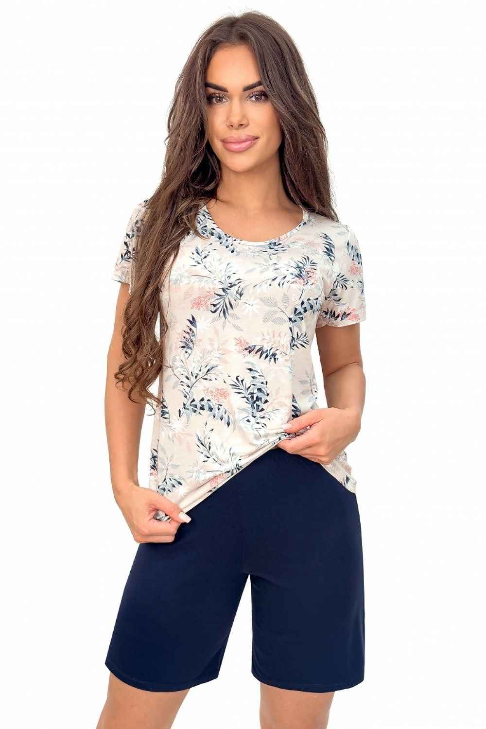 Pyjama Donna