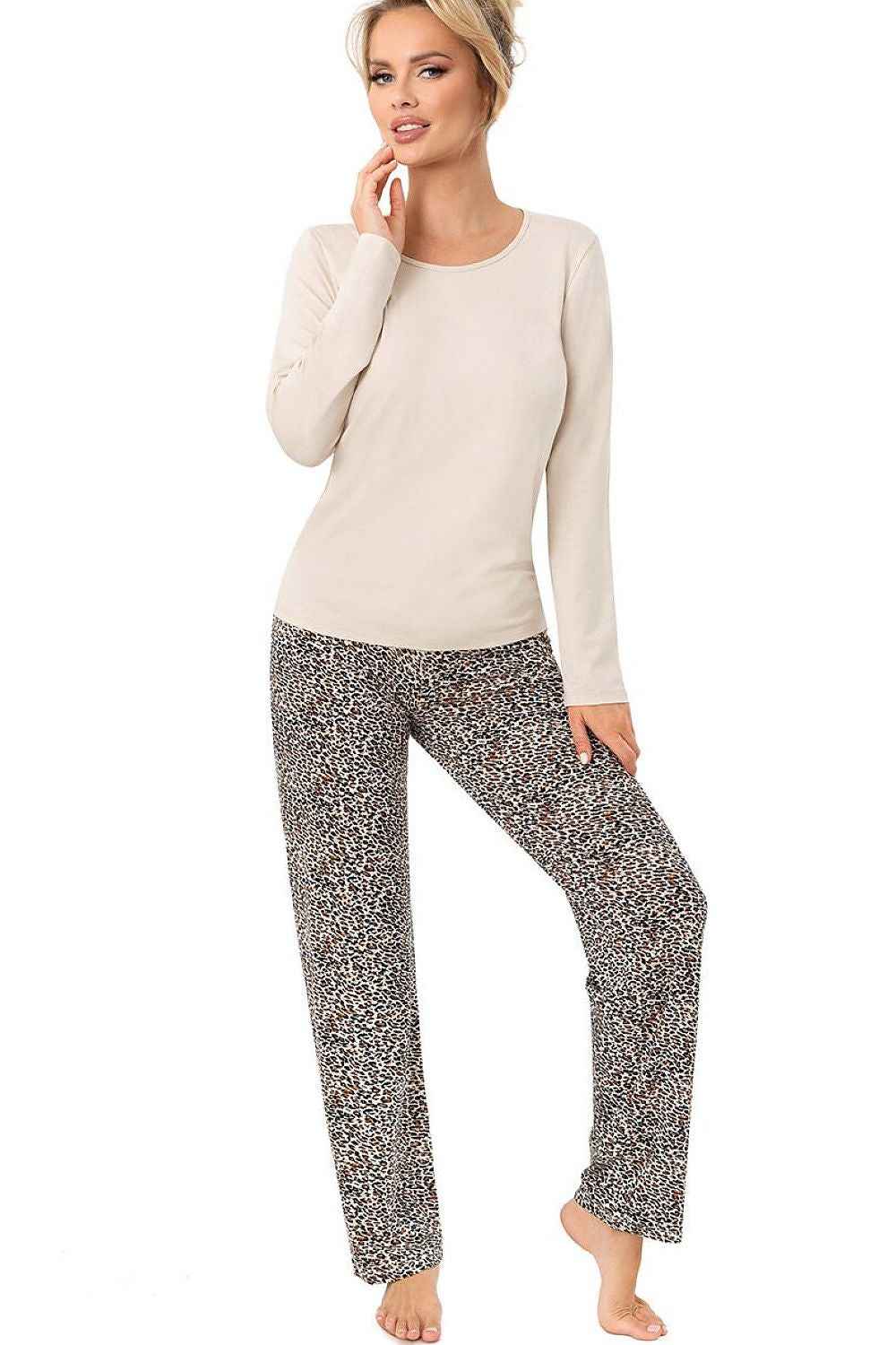 Pyjama Donna