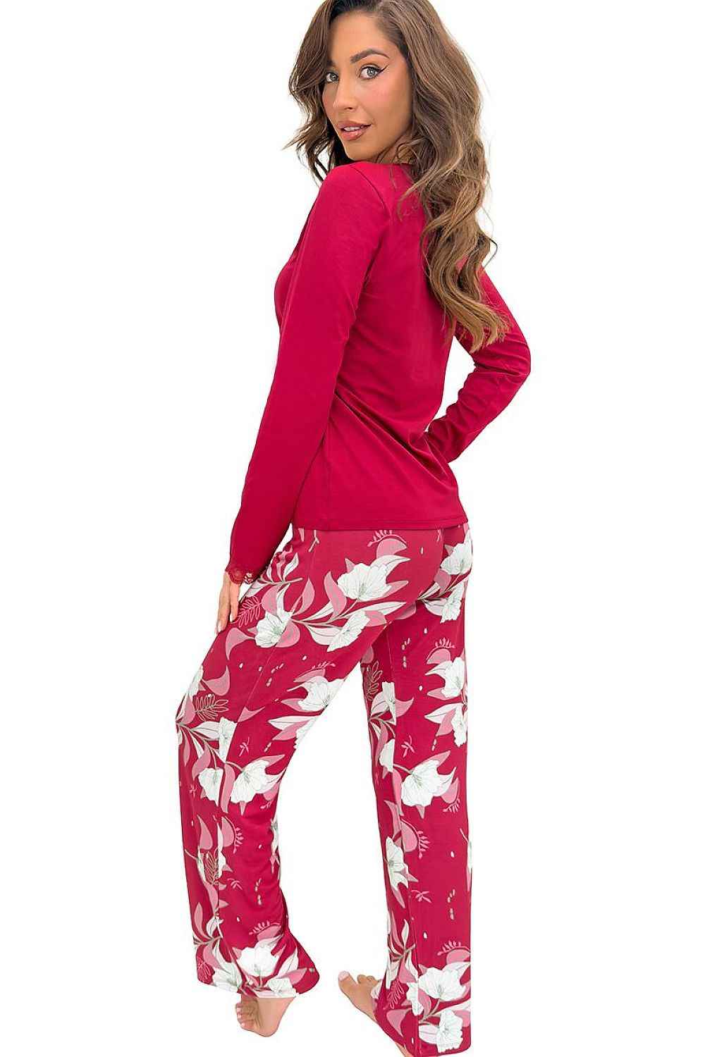 Pyjama Donna