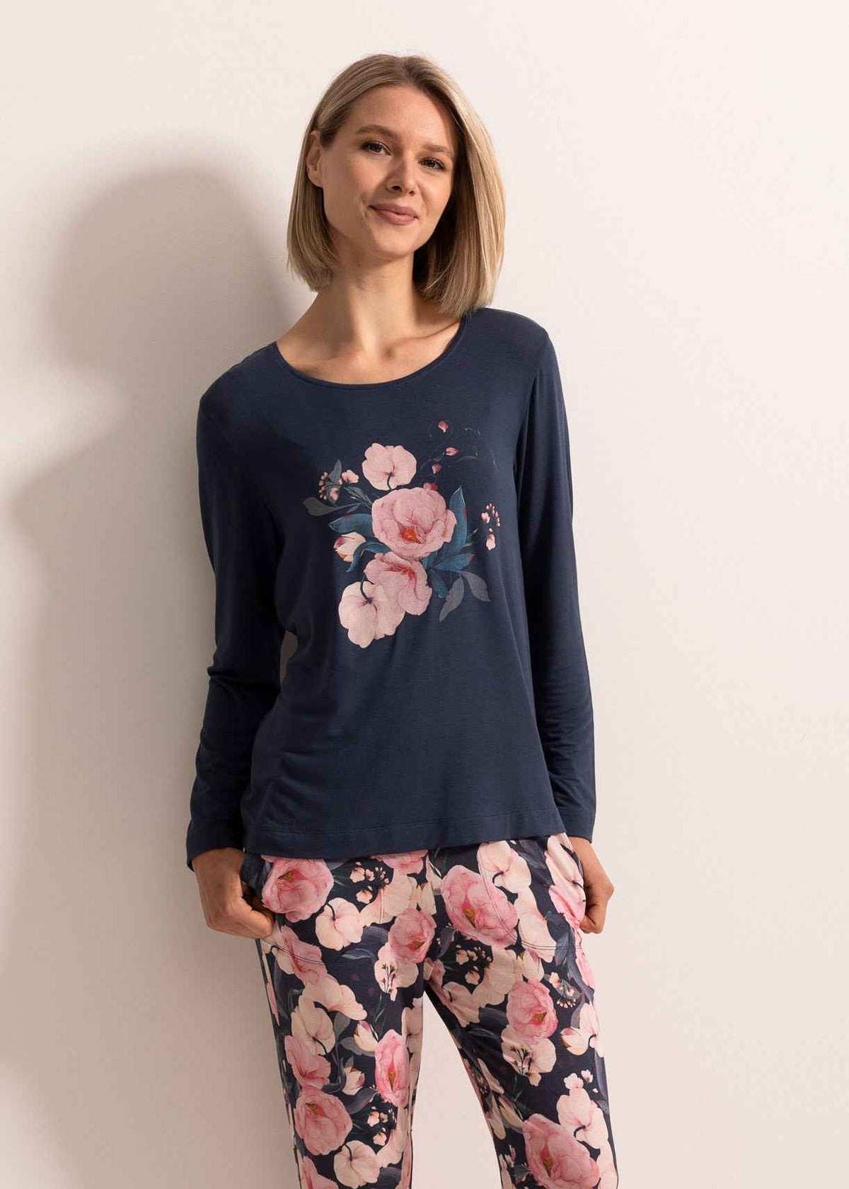 Pijama Damă Flora Modal